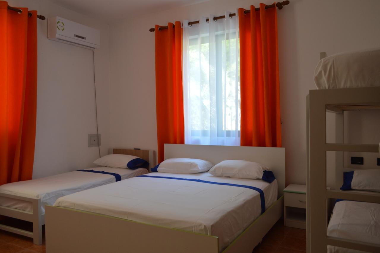 Hotel Bolonja Shëngjin Kültér fotó
